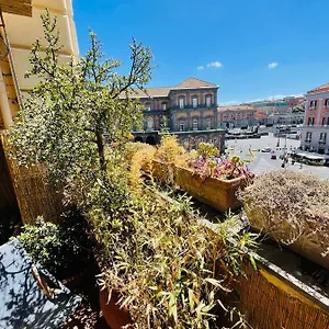 Apartment Sul Teatro San Carlo, Naples